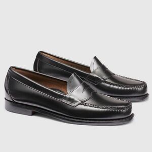 GH Bass WOMENS WILLA FLAT STRAP WEEJUNS
LOAFER